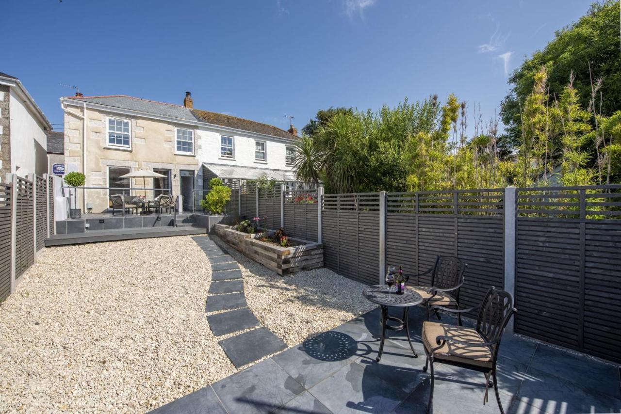 The Hideaway Villa Porthleven Exterior photo